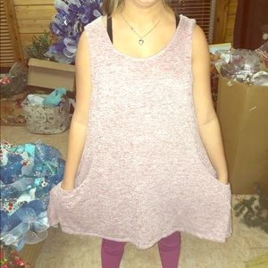 Maurice’s Sz. 0 mauve color sleeveless tunic